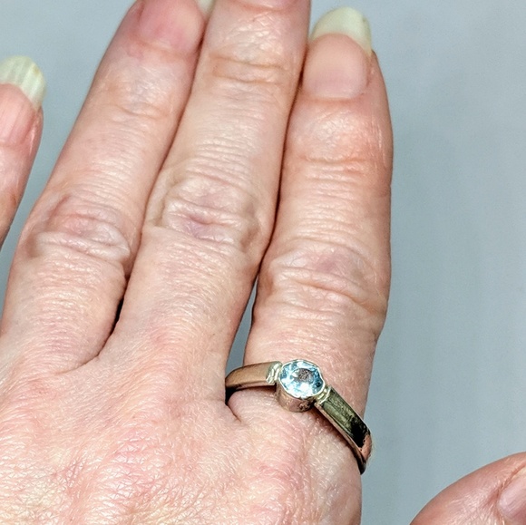 Handcrafted Blue Topaz Sterling Silver Ring - Picture 2 of 8